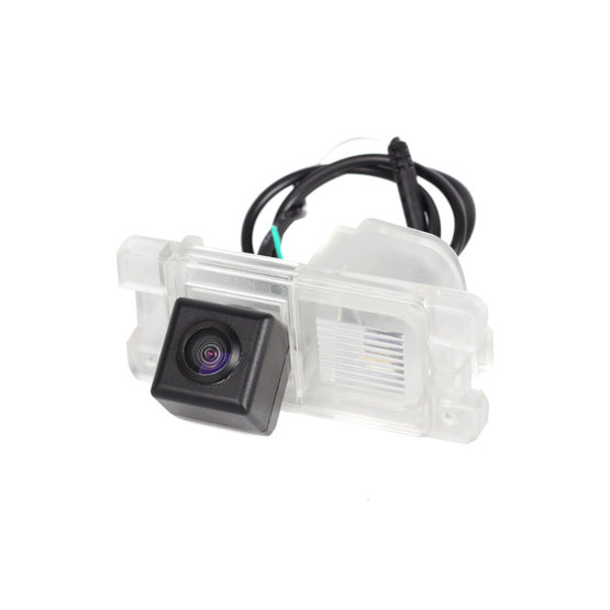 BC MIT-79 2 Parkovacia kamera Mitsubishi L200