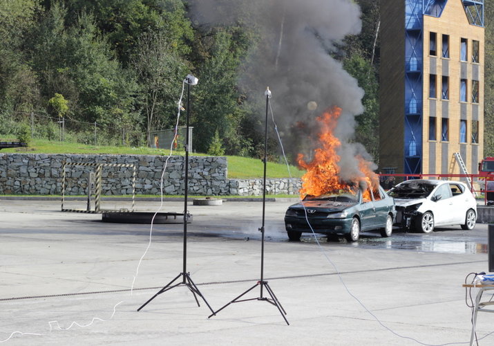 V Žiline vypukol požiar automobilu. A my sme boli pri tom